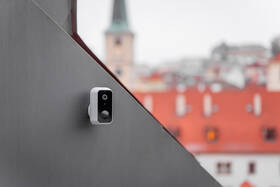 IP kamera Tesla Smart Camera PIR Battery bílá barva
