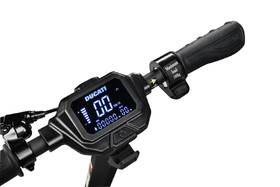 Elektrická koloběžka Ducati PRO-II PLUS 

 obrázek produktu 10 z 12