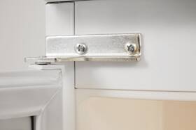 Chladnička Whirlpool ARG 184701 bílá

 obrázek produktu 6 z 12