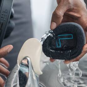 Sluchátka JLab Flex Sport Wireless černá

 obrázek produktu 7 z 7