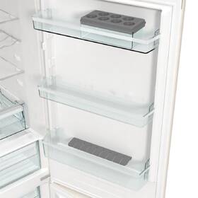Chladnička s mrazničkou Gorenje ONRK619DC krémová

 obrázek produktu 6 z 20