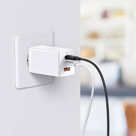 Nabíječka do sítě Baseus GaN5 Pro, 2x USB-C, USB-A, 65W + USB-C kabel 1m bílá

 obrázek produktu 6 z 10