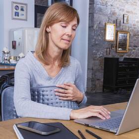 Vyhřívací dečka Lanaform Heating Pad šedá

 obrázek produktu 4 z 12