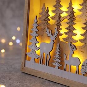 LED dekorace Solight 3D dřevěná,12x LED, 2x AA, (25cm) dřevo

 obrázek produktu 7 z 8