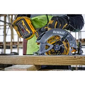 Pila kotoučová Dewalt DCS578NT (bez baterie) 

 obrázek produktu 3 z 3