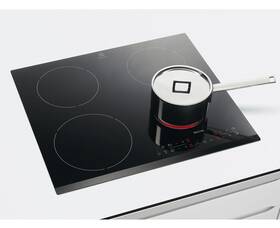 Indukční varná deska Electrolux EHH46340FK černá

 obrázek produktu 7 z 8