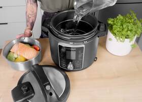 Multifunkční tlakový hrnec Concept CK8000 COOKERY 11 v 1 černý

 obrázek produktu 28 z 31