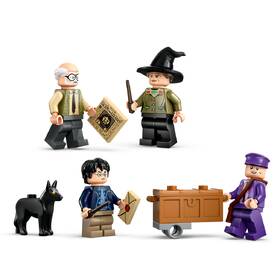 Stavebnice LEGO® Harry Potter™ 76446 Dobrodružství v záchranném kouzelnickém autobusu 

 obrázek produktu 3 z 8