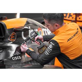 Aku vrtačka Dewalt DCD85MM1T-QW (s baterií) 

