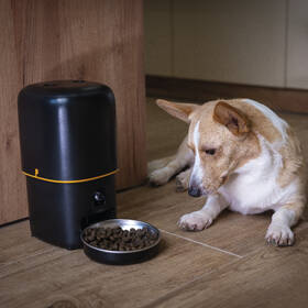 Chytré krmítko EMOS GoSmart Pet Care s kamerou, 4 l, Wi-Fi černé

 obrázek produktu 11 z 17