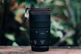 Objektiv Canon 100 mm f/2.8 L makro IS USM černý

 obrázek produktu 7 z 9