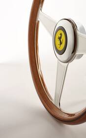 Volant Thrustmaster Ferrari 250 GTO Add-On 

 obrázek produktu 3 z 6