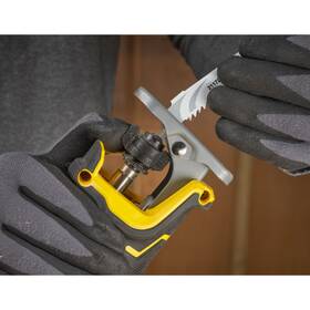 Pila ocaska Stanley SFMCS311M1T-QW (s baterií) 

 obrázek produktu 8 z 9