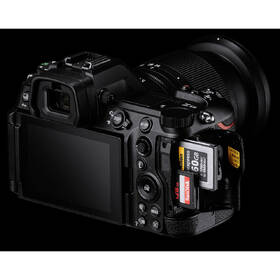 Digitální fotoaparát Nikon Z 6III + 24-70 KIT černá barva
