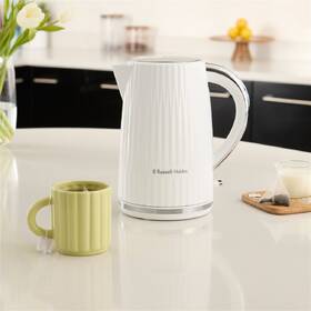 Rychlovarná konvice RUSSELL HOBBS 27360-70 bílá

 obrázek produktu 9 z 9