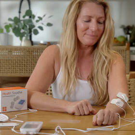 Elektrostimulátor iHealth Soothe TENS bílý

 obrázek produktu 5 z 10
