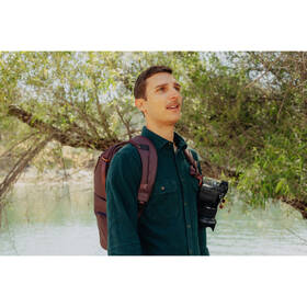 Batoh Peak Design Everyday Backpack 20L (v2) vínový

 obrázek produktu 8 z 9