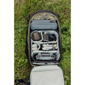 Batoh Peak Design Outdoor Backpack Zip 18L zelený

 obrázek produktu 5 z 9
