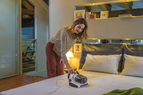 Ruční vysavač Hoover HMC5 HMC510UV 011 
