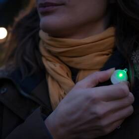 Chytrý osobní alarm Plegium Smart Emergency Button Wearable bílý

 obrázek produktu 4 z 6