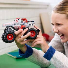 Stavebnice LEGO® Technic 42200 Monster Jam™ ThunderROARus™ s natahovacím motorem 

 obrázek produktu 9 z 9
