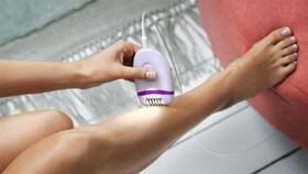 Epilátor Philips BRE275/00 fialový

 obrázek produktu 6 z 9