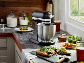 Kuchyňský robot KitchenAid 5KSM3311XEBM černý

 obrázek produktu 13 z 15