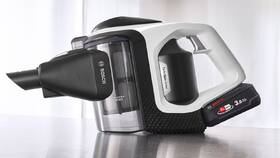 Tyčový vysavač Bosch BBS8213W (s baterií) bílý

 obrázek produktu 2 z 19