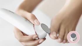 Epilátor Philips BRE740/90 Beauty Set 

 obrázek produktu 8 z 17