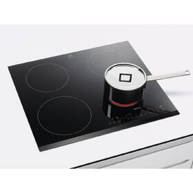 Indukční varná deska Electrolux LIR60433 černá barva

