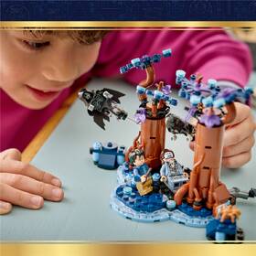 Stavebnice LEGO® Harry Potter™ 76475 Zapovězený les: Expecto Patronum 

 obrázek produktu 4 z 8