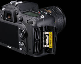 Digitální fotoaparát Nikon D7100 + 18-105 AF-S DX VR černý

 obrázek produktu 10 z 27