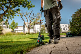Nůžky na trávu Metabo SGS 18 LTX Q (bez baterie) 601609840 

 obrázek produktu 8 z 10