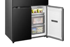 Americká lednice Hisense RQ768N4GBE černá barva
