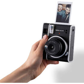 Instantní fotoaparát Fujifilm Instax mini 40 černý

 obrázek produktu 8 z 14