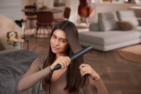 Žehlička na vlasy Philips BHS510/00 černá

 obrázek produktu 5 z 6