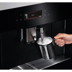 Vestavné espresso AEG KKB894500B černá barva

