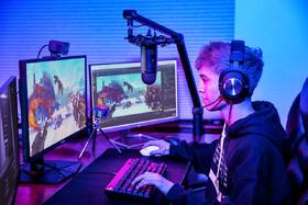 Webkamera Logitech StreamCam C980 černá

 obrázek produktu 4 z 4