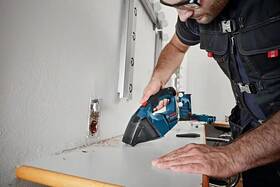 Akumulátorový vysavač Bosch Professional GAS 12V (holé nářadí) 

 obrázek produktu 8 z 9