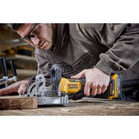 Lamelovací fréza Dewalt DCW682N (bez baterie) 

 obrázek produktu 8 z 11