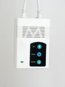 Plátno Aveli elektrické 175x131 cm 86" bílé

 obrázek produktu 5 z 6