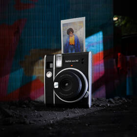 Instantní fotoaparát Fujifilm Instax mini 40 černý

 obrázek produktu 13 z 14