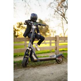 Elektrická koloběžka Segway SuperScooter GT2 

 obrázek produktu 20 z 23