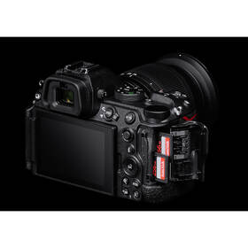 Digitální fotoaparát Nikon Z 5II + 24-200mm f/4-6.3 VR černá barva
