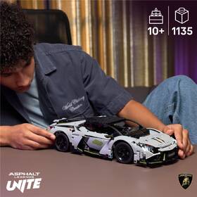 Stavebnice LEGO® Technic 42214 Lamborghini Revuelto 

 obrázek produktu 6 z 8