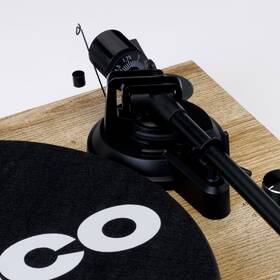 Gramofon Lenco LBT-188 černá barva
