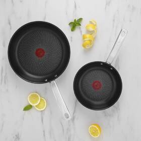 Sada pánví Tefal B817S255, 20 cm, 26 cm 

 obrázek produktu 3 z 4