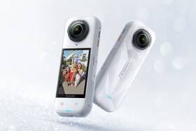 Outdoorová kamera Insta360 X5 bílá

 obrázek produktu 9 z 9
