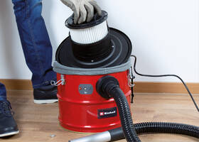 Filtr na popel Einhell 2351311 

 obrázek produktu 1 z 3