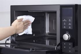 Mikrovlnná trouba Panasonic NN-DF383BEPG černá

 obrázek produktu 8 z 12